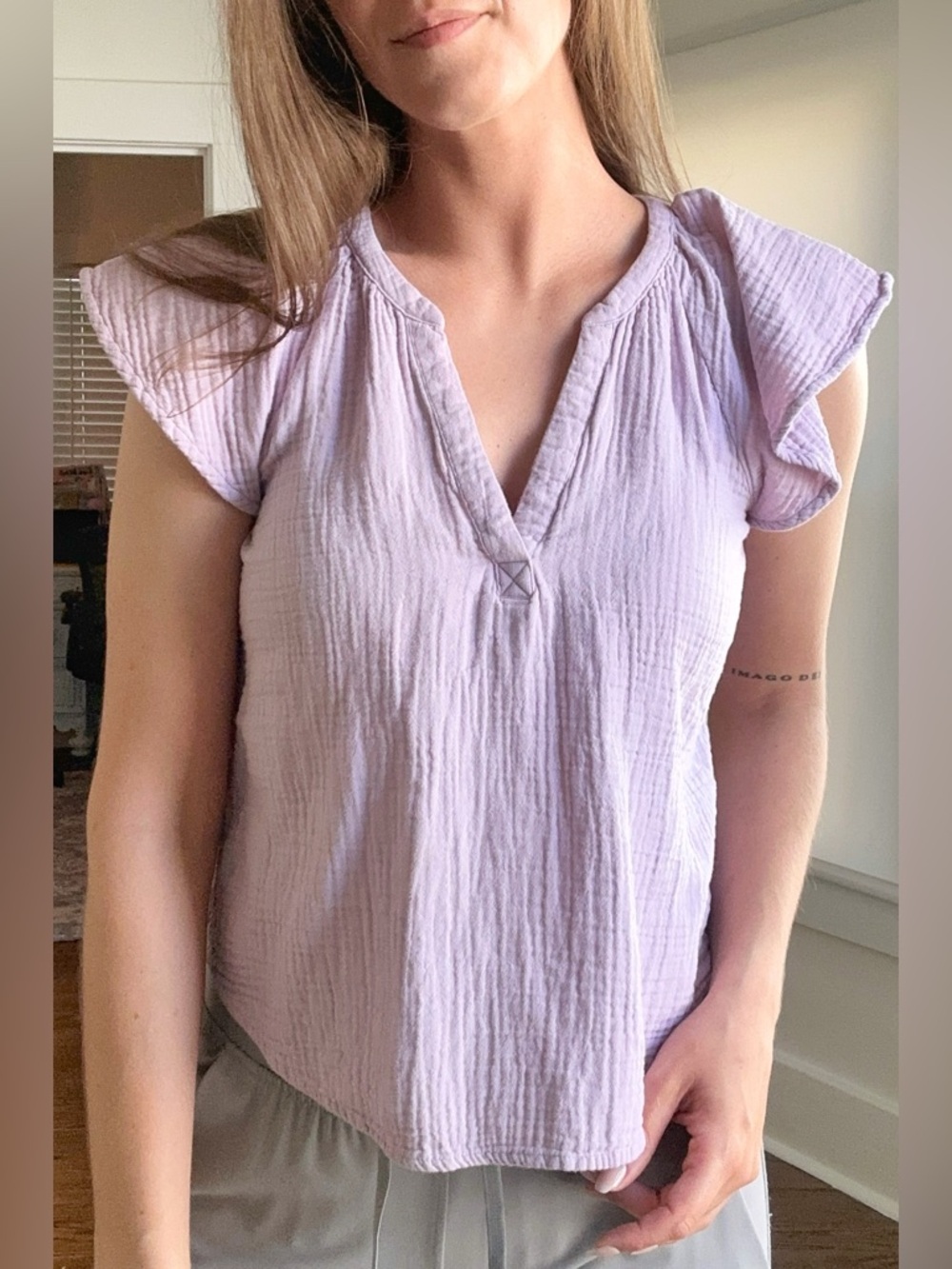 Universal Thread V-neck Top XSmall Swing Light Purple Flutter Sleeve Cotton